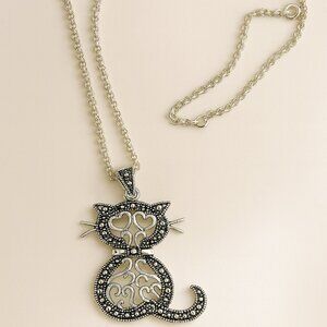 Signed Thai MO Marcasite Cat Pendant Silver Tone Necklace